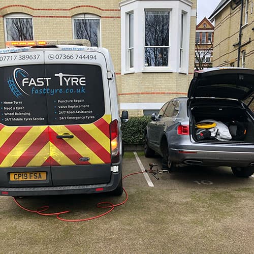 emergency-  Fast Tyre Service