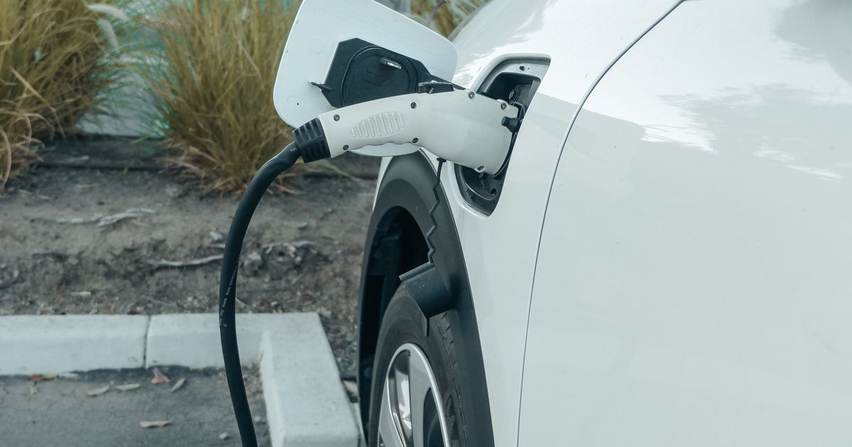 Tesla Model 3 EV tyre on an aero alloy wheel showing an electric-car tyre fitment